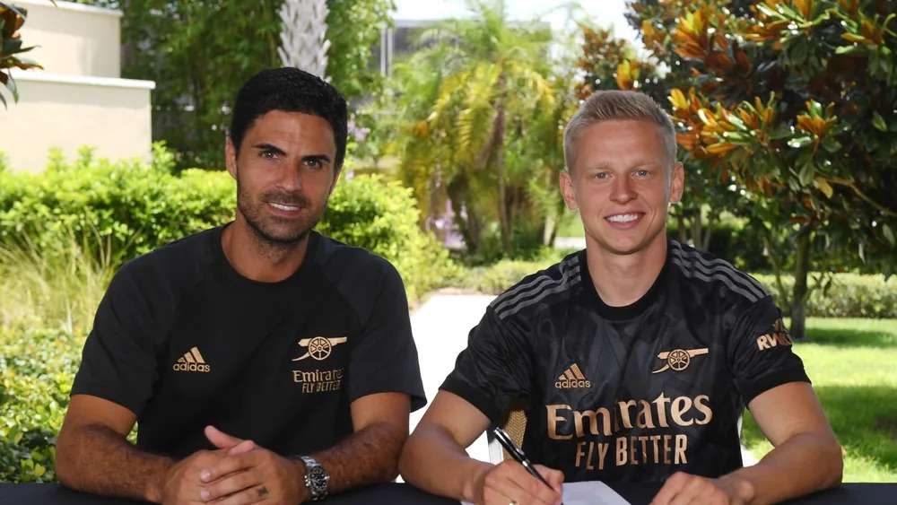 讨论比赛中 讨论比赛中